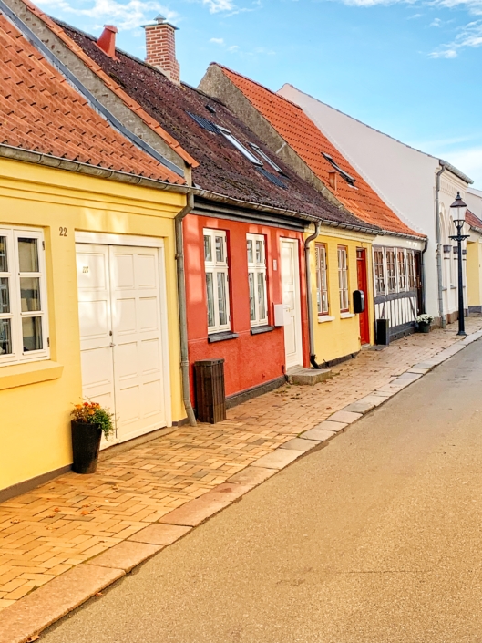 Nordfyn Bogense Farverige Huse